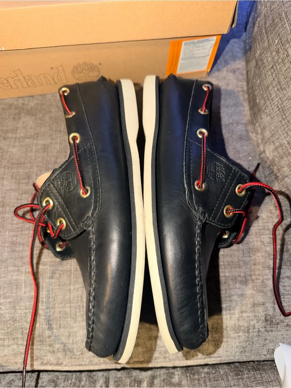 Timberland Classic 2-Eye Boat Shoes Black Leather Red Laces Men’s Size 8